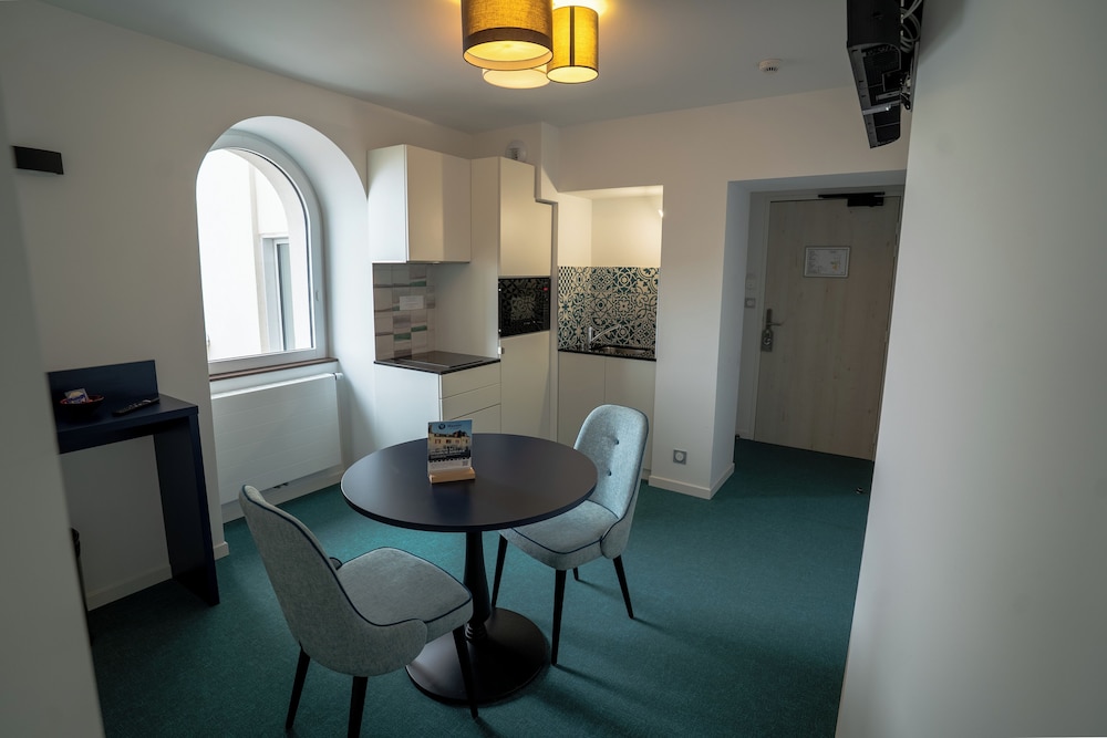 Hotel Le Manoir du Roselier 25/50