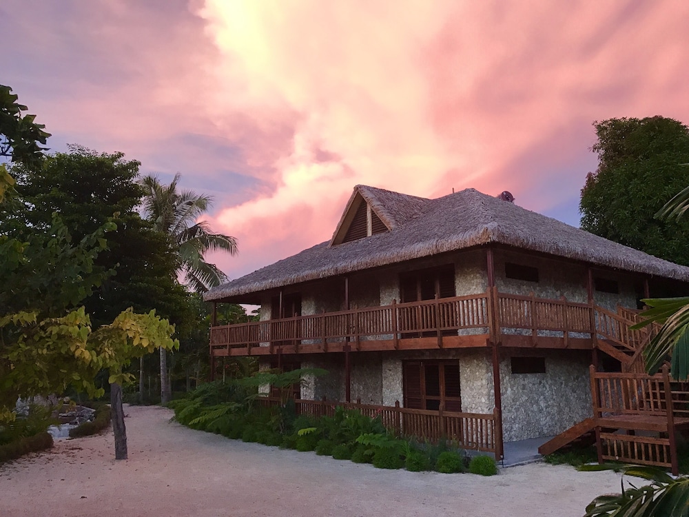 Tanna Evergreen Resort & Tours 3/50
