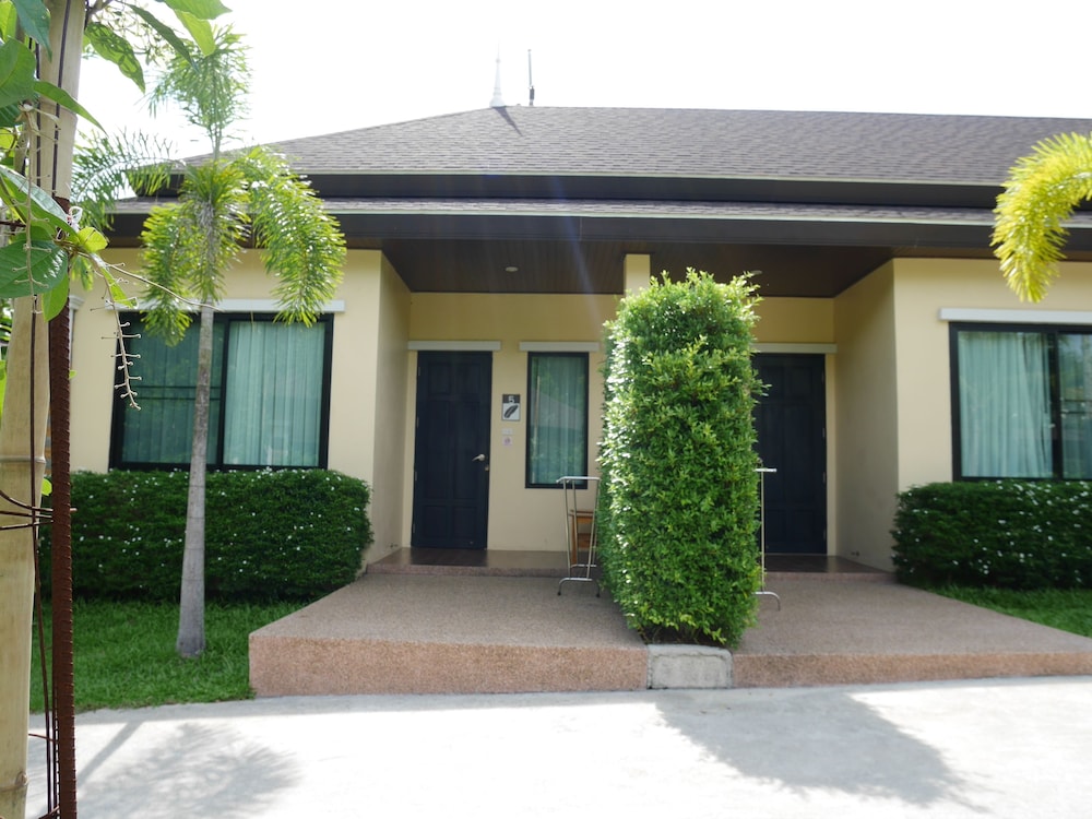 Aonang Oscar Pool Villas 13/65