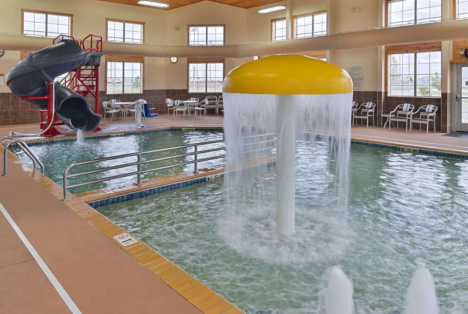AmericInn by Wyndham Fargo Medical Center 30/59