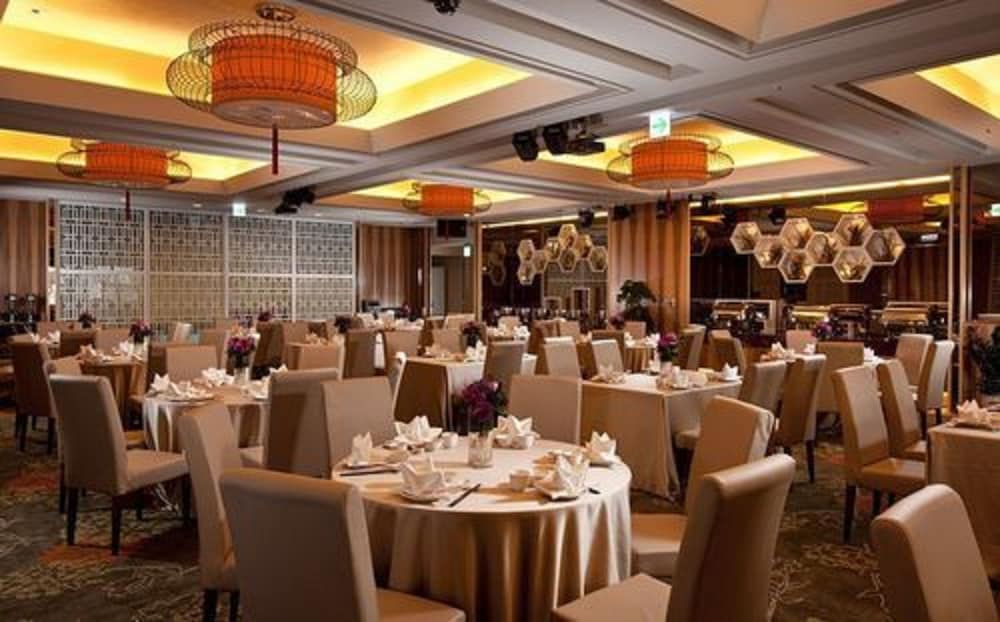 FULLON HOTEL KAOHSIUNG 35/50