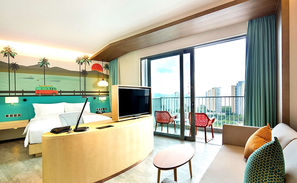 Hilton Garden Inn Sanya 33/43