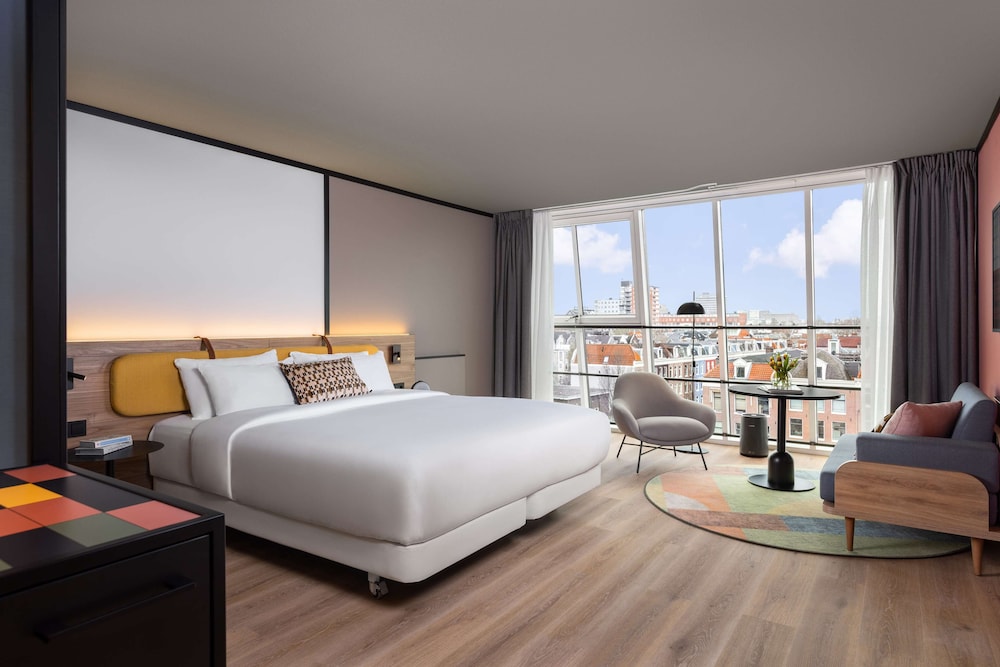 PANORAMIC, SUPERIOR, CANAL VIEW