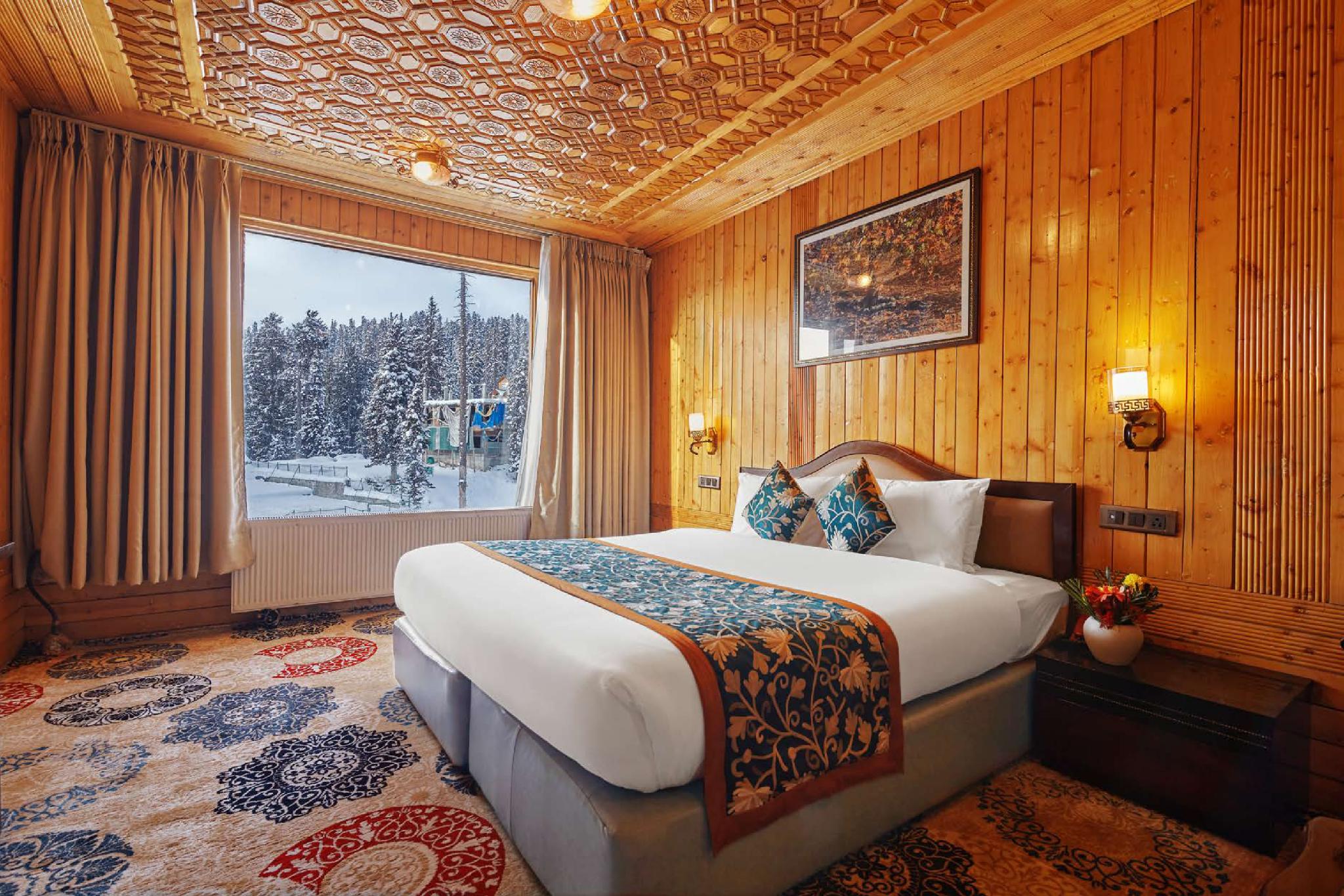 Hotel Grand Mumtaz 20/45
