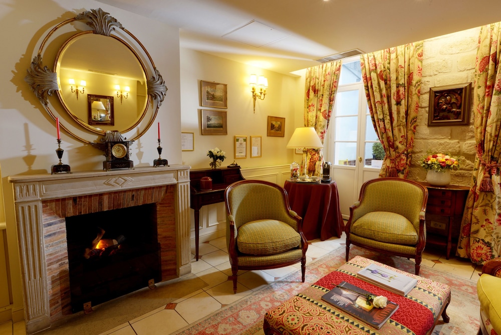 Le Relais Montmartre 4/53