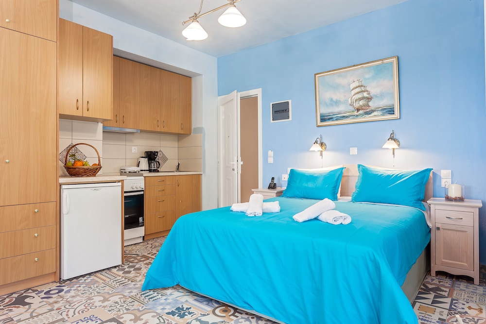 Superior, Suite, Twin Beds, King Bed, Sofa