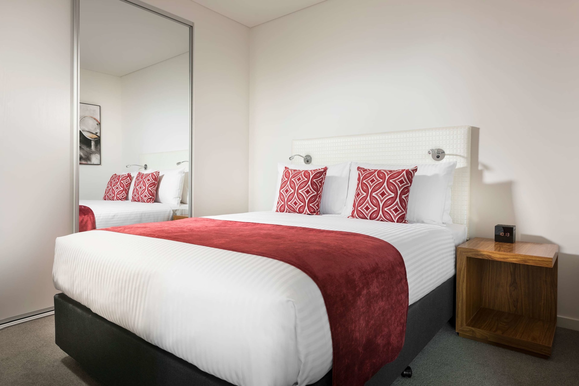 STUDIO, SUITE, KING BED, QUEEN BED