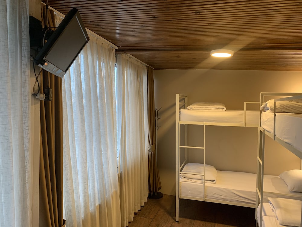 Antique Hostel 37/50