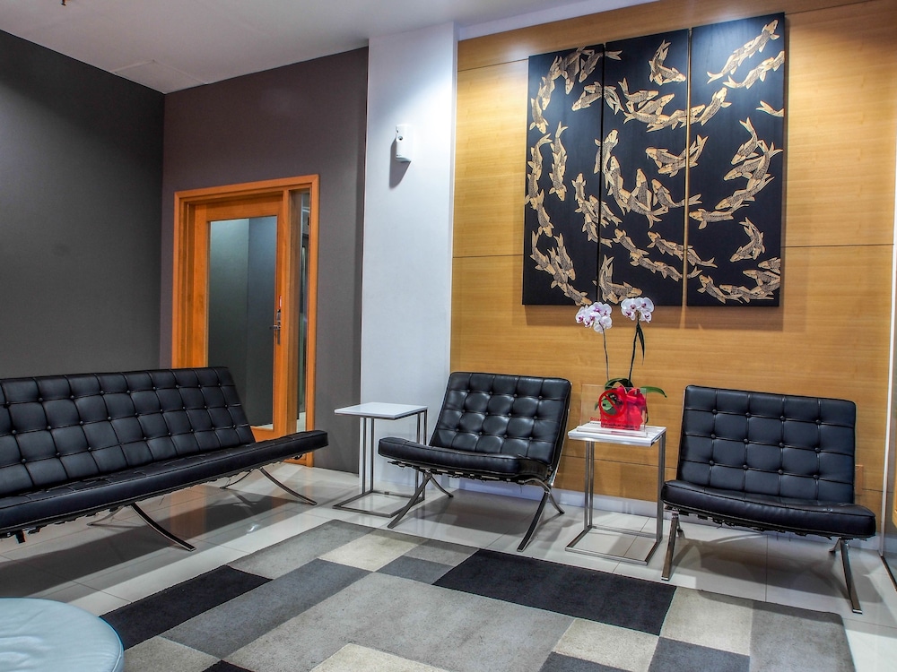 M Hotel Jakarta 54/67