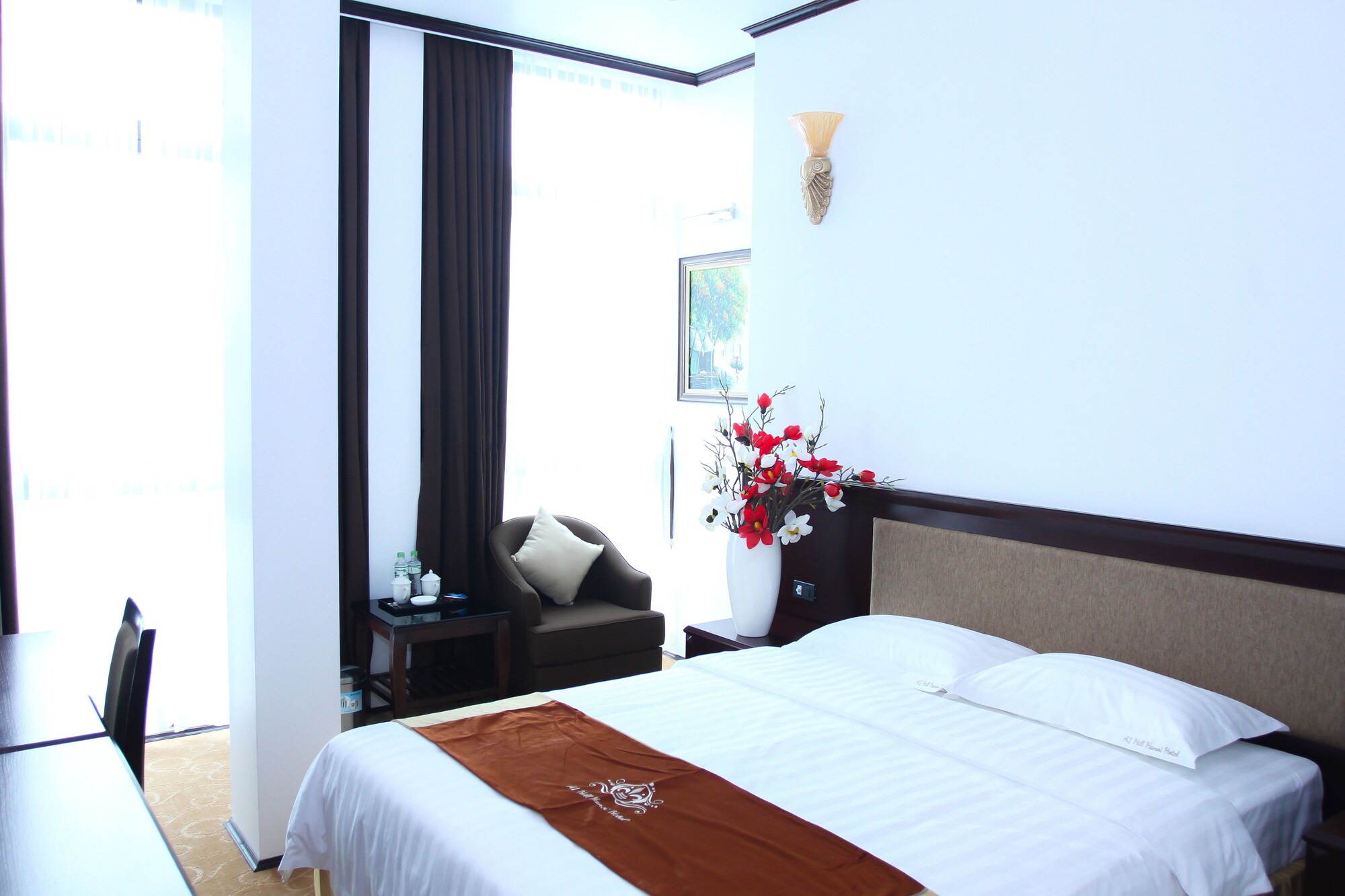 EXECUTIVE, DOUBLE BED
