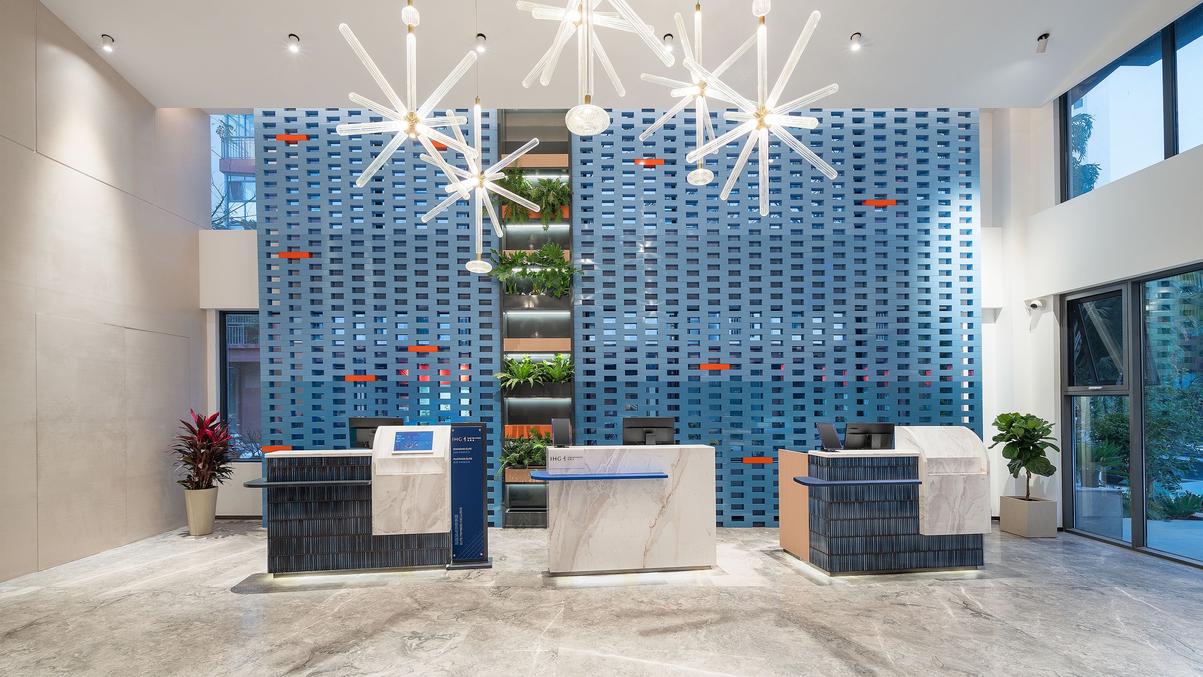 Holiday Inn Express Puer Simao 11/19