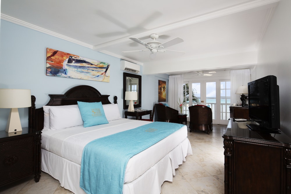 Superior, King Bed, Ocean Front
