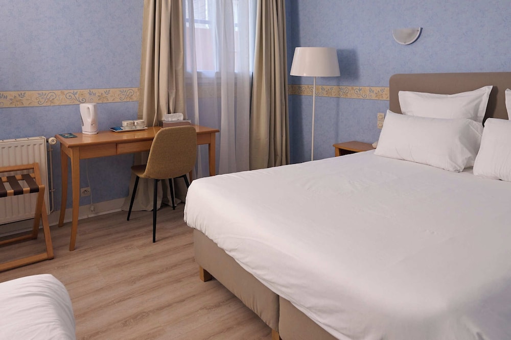 HOTEL LE PLAT D'ETAIN 15/39