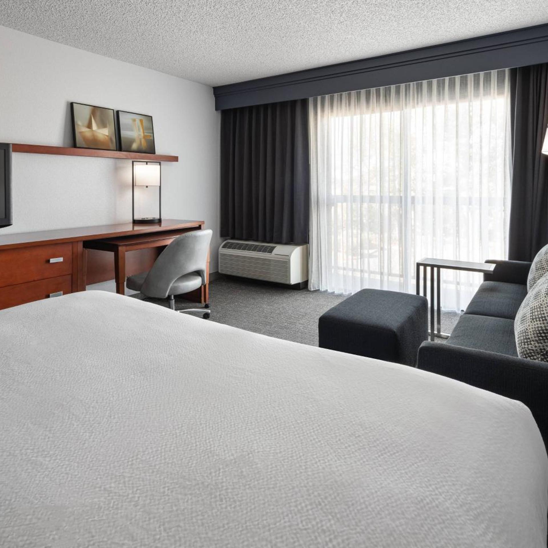 Room, King Bed, Sofa, Bathtub, Accessible