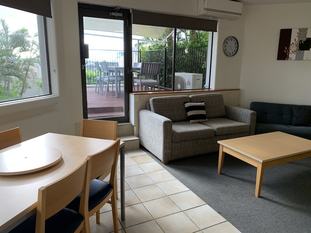 Tiki Hotel Apartments Surfers Paradise 36/71