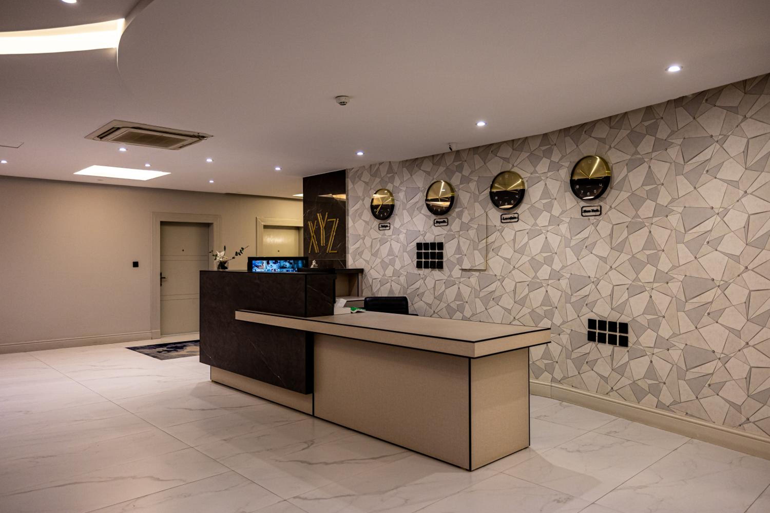 اكس-واي-زد(XYZ Hotel) 5/25