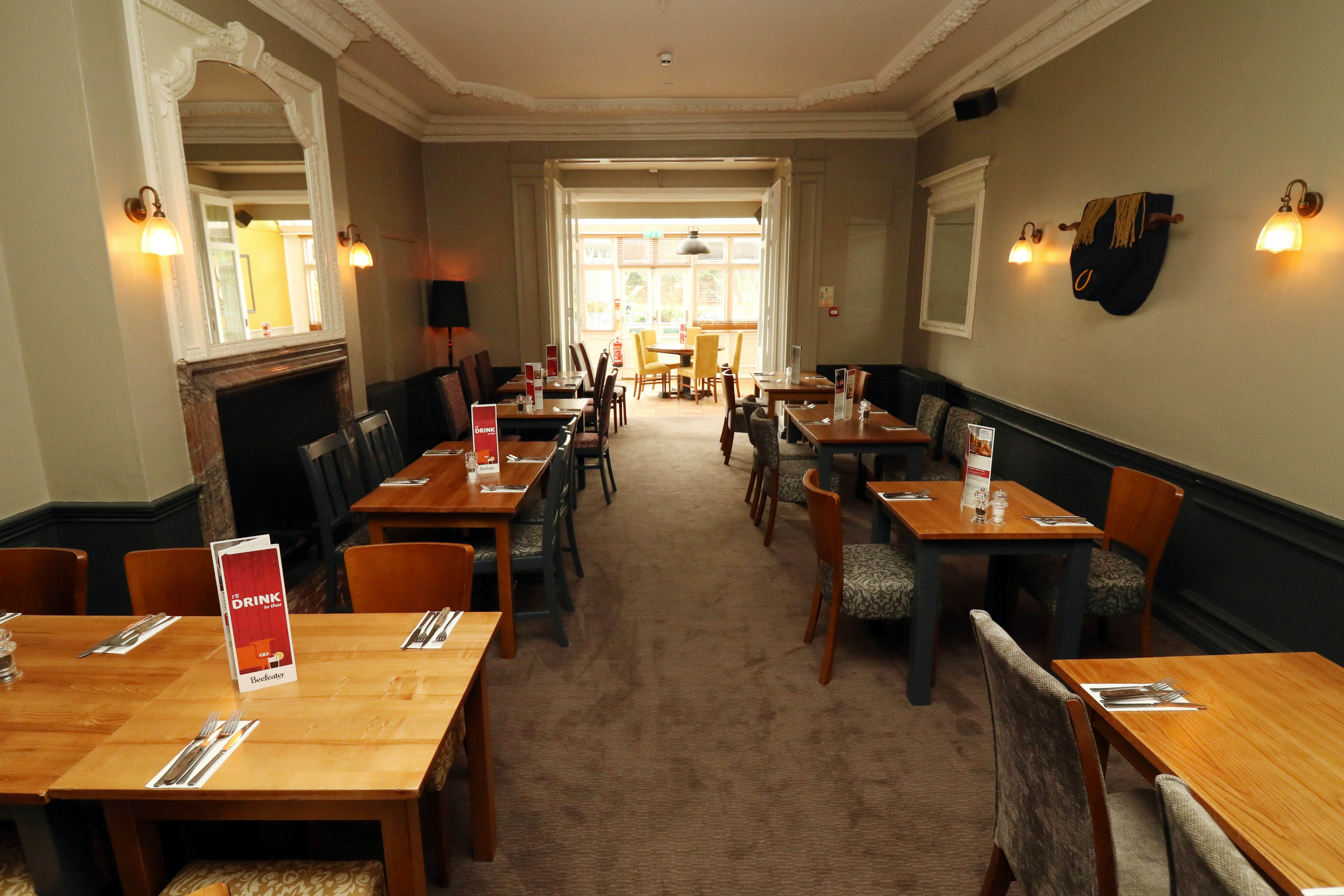 Premier Inn London Croydon South (A212) 39/53
