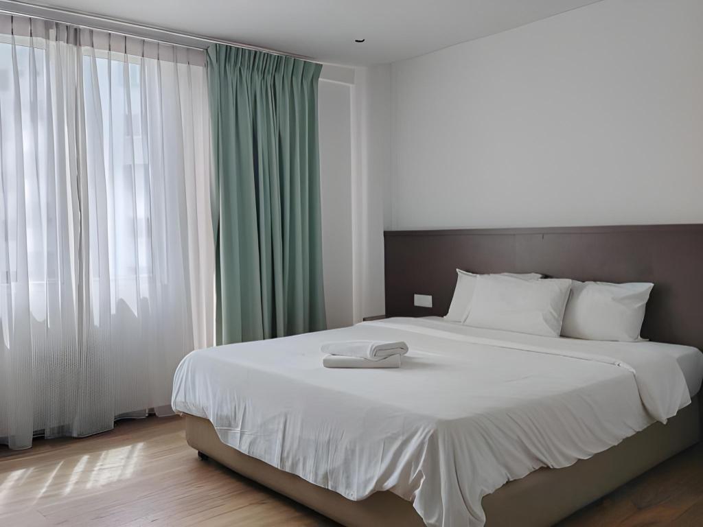 Citi Hotel 12/47