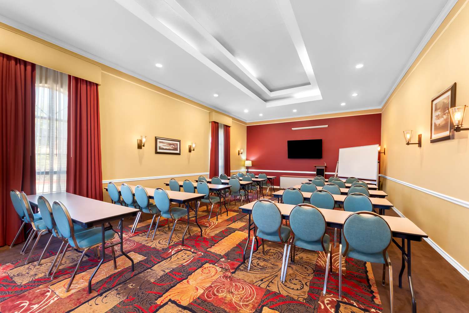 SureStay Plus by Best Western San Antonio Fiesta Inn 33/38