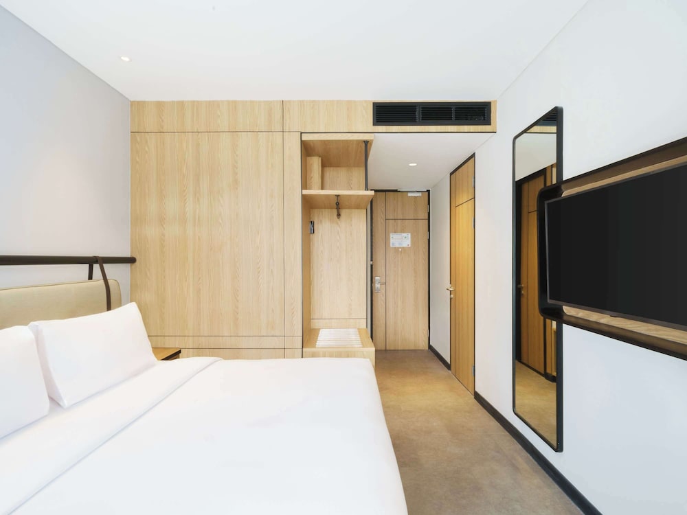 STANDARD, DOUBLE BED