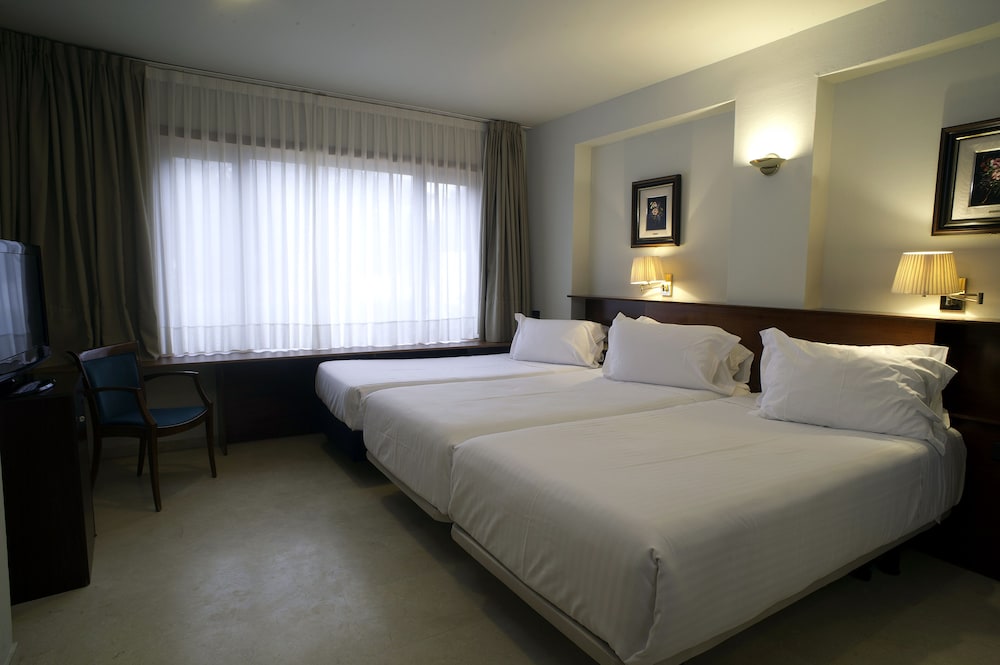 Gran Hotel Rey Don Jaime 24/70
