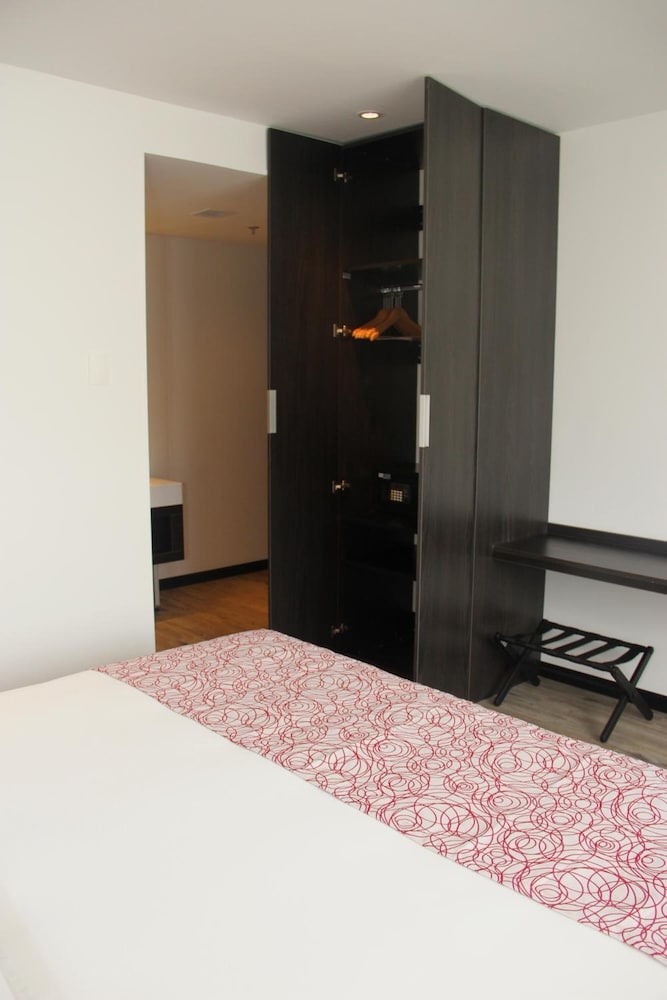 Hotel B3 Virrey 15/34