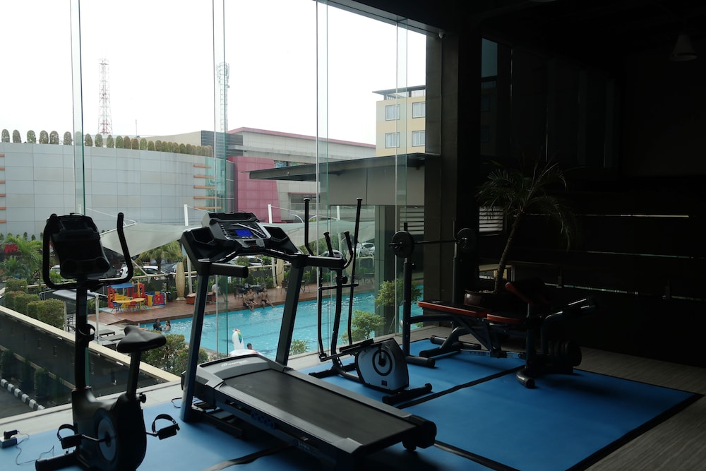 Grage Hotel Cirebon 38/71