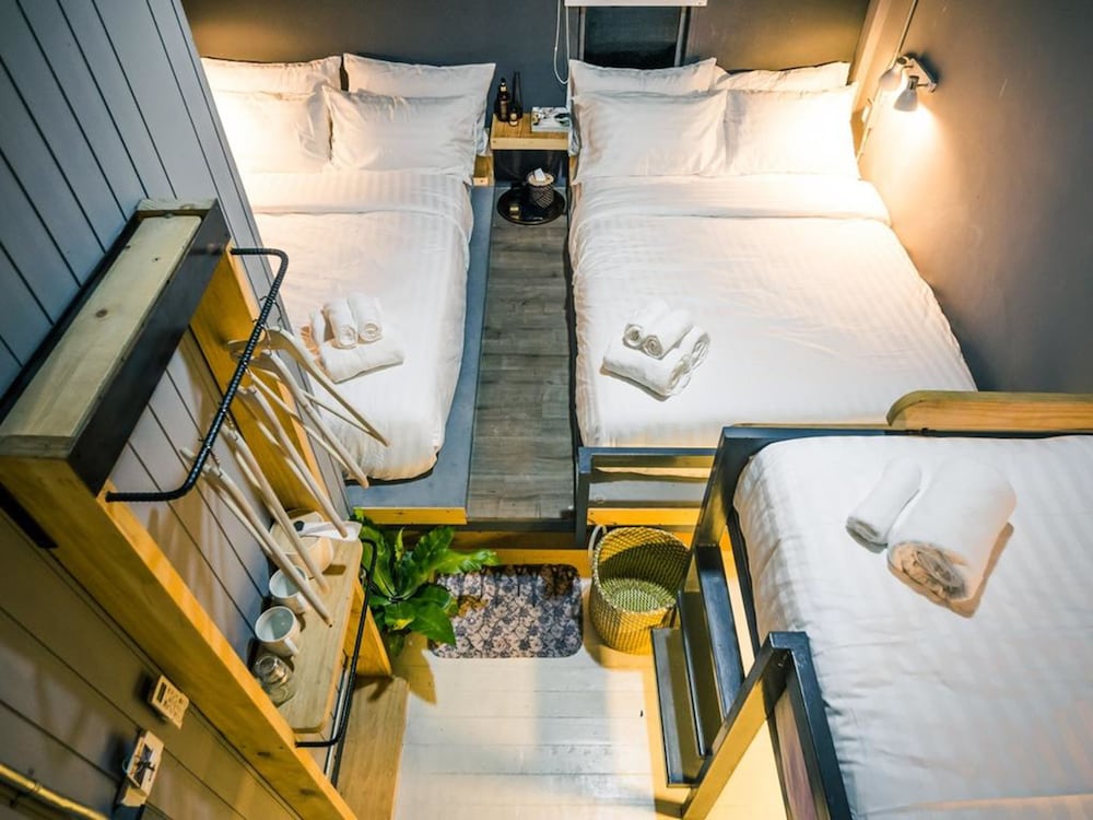 Zeds Hostel Bangkok 29/66