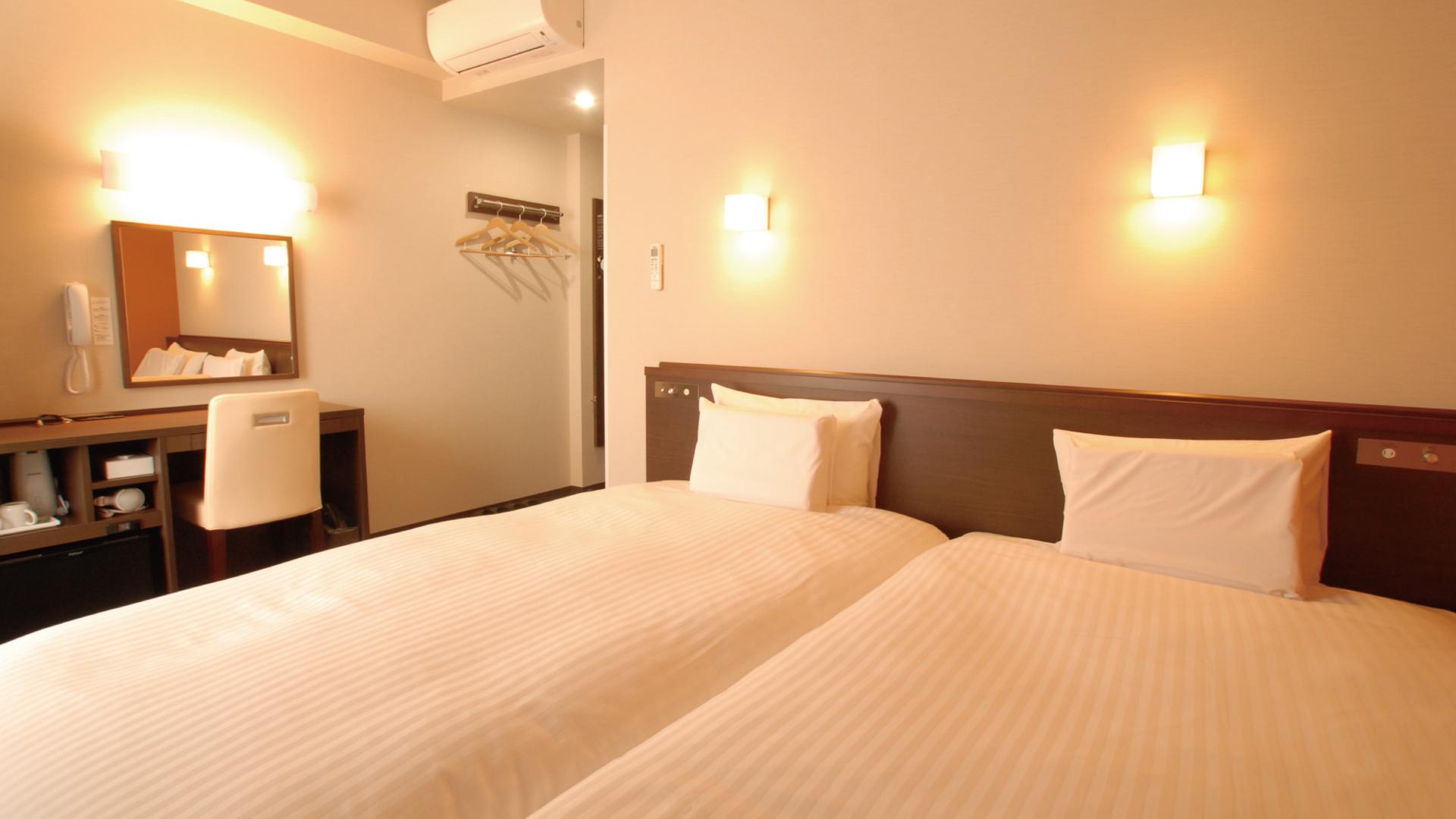 Single, Double Bed, Smoking