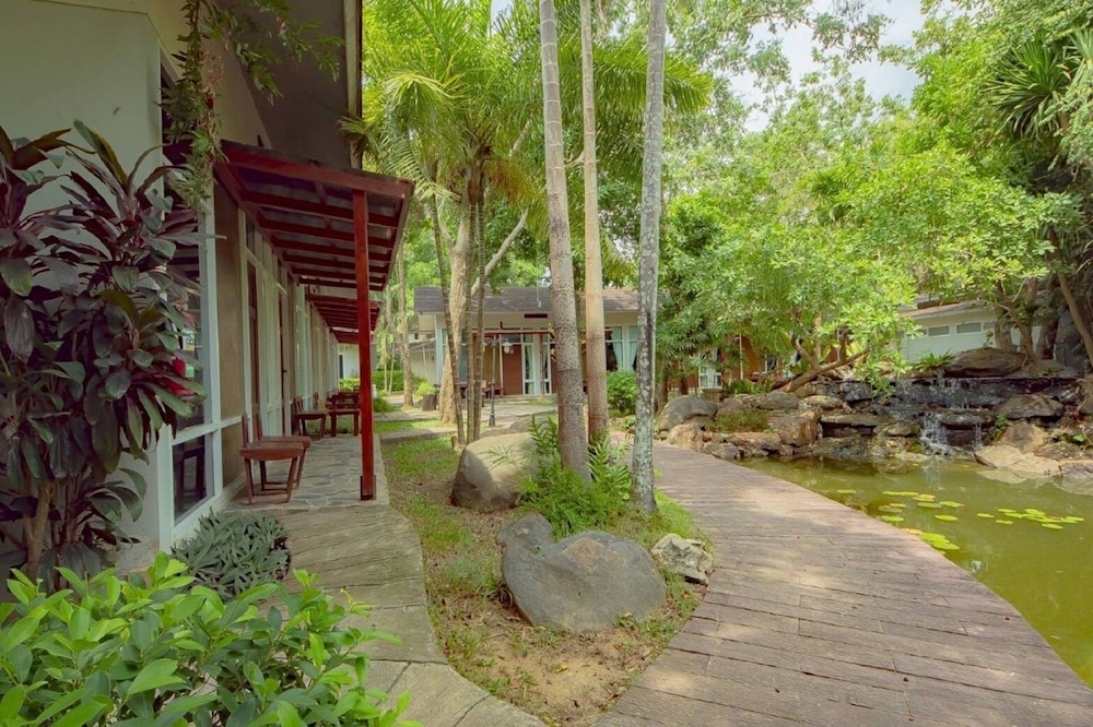 Nana Resort Kaengkrachan 58/65