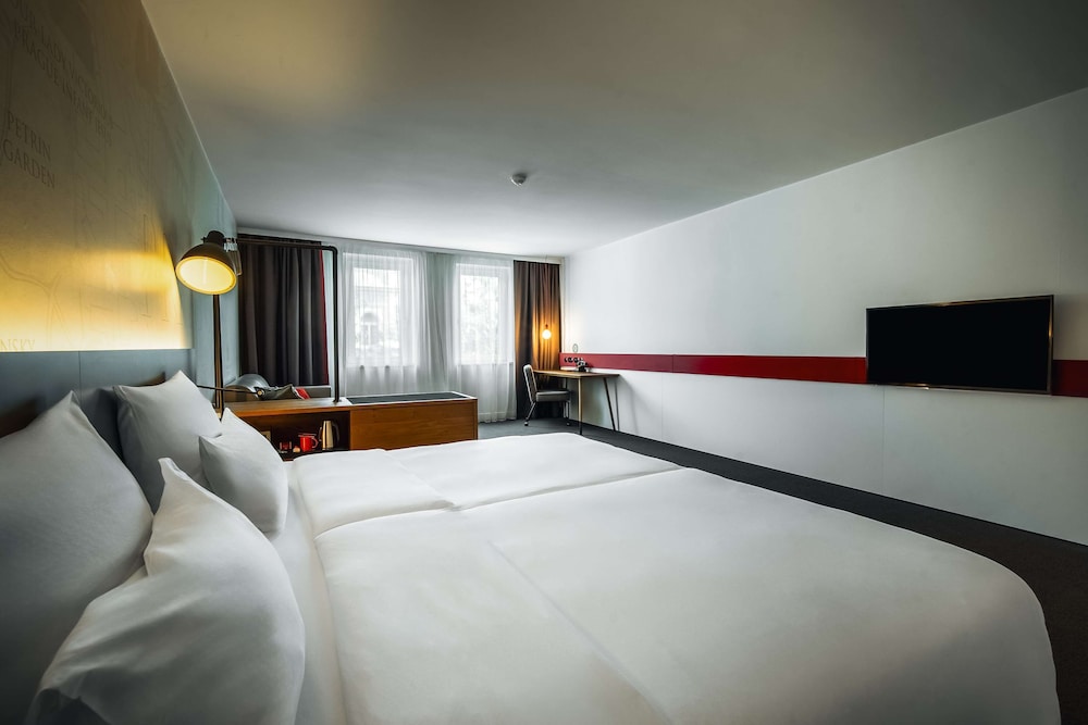 Hotel PULSE8 4/62