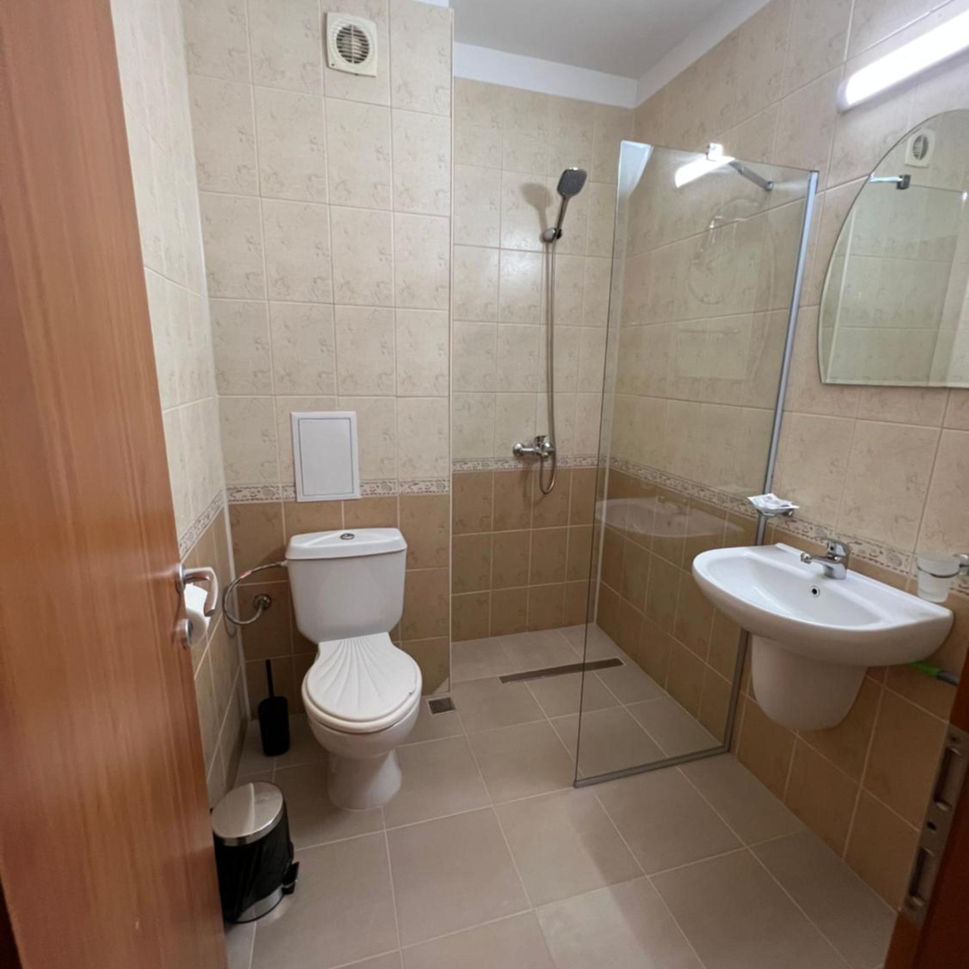Beatris Family Hotel 49/53