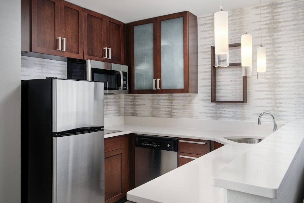 Residence Inn Fort Myers at I-75 and Gulf Coast Town Center 35/53