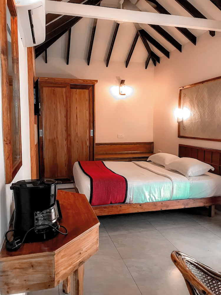 SWAGATH HOLIDAY RESORTS 13/34