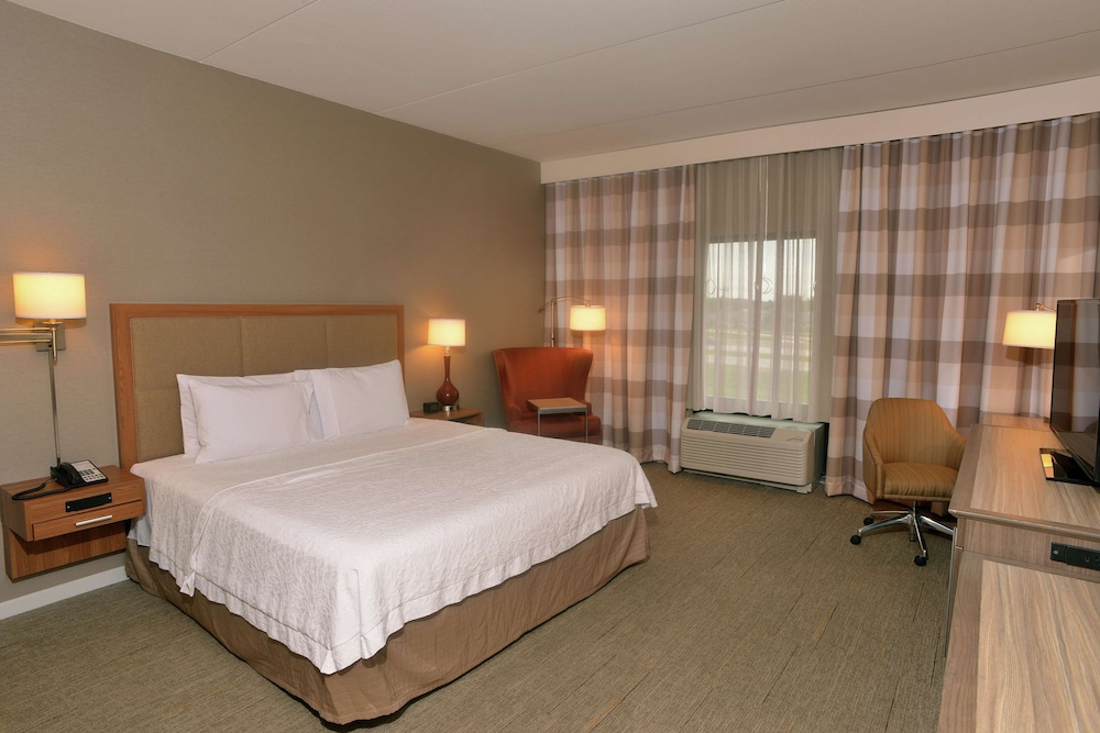 Hampton Inn Springfield Southeast 7/41