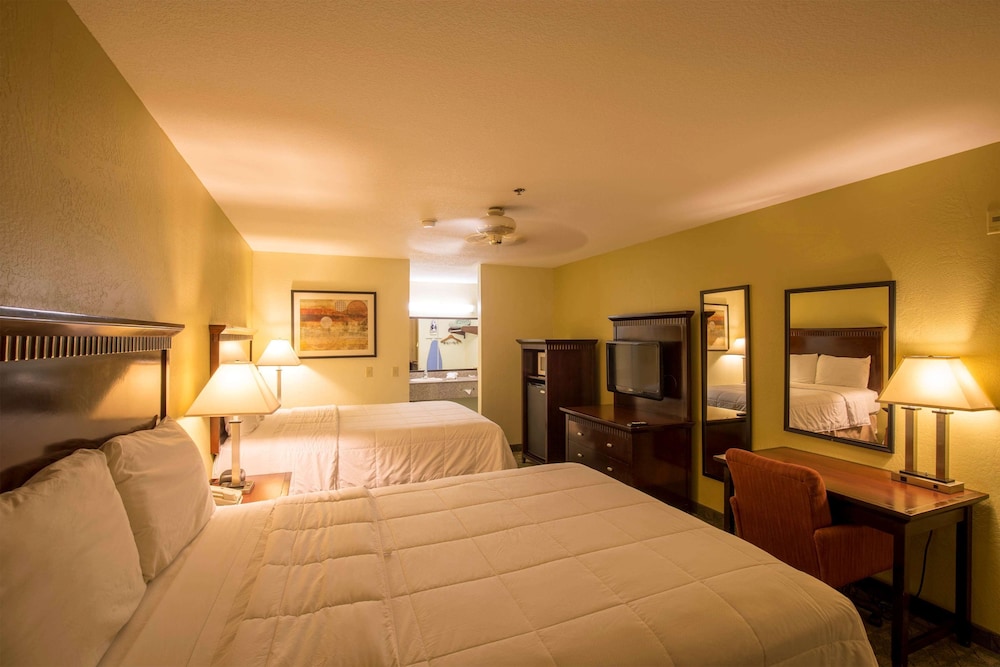 Brawley Inn 12/51