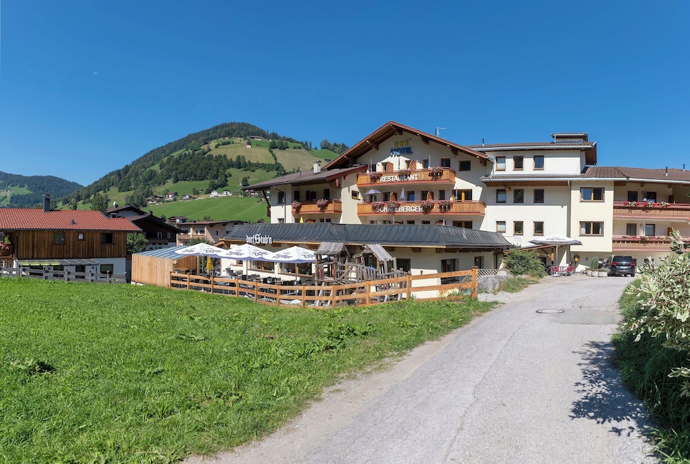 Hotel Schneeberger 72/75