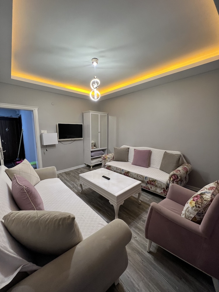 Taksim Cmlm Apart 33/50