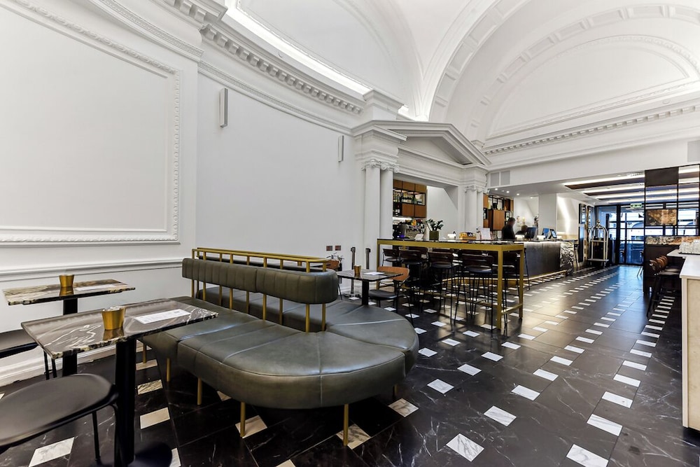 The Z Hotel Holborn 8/50