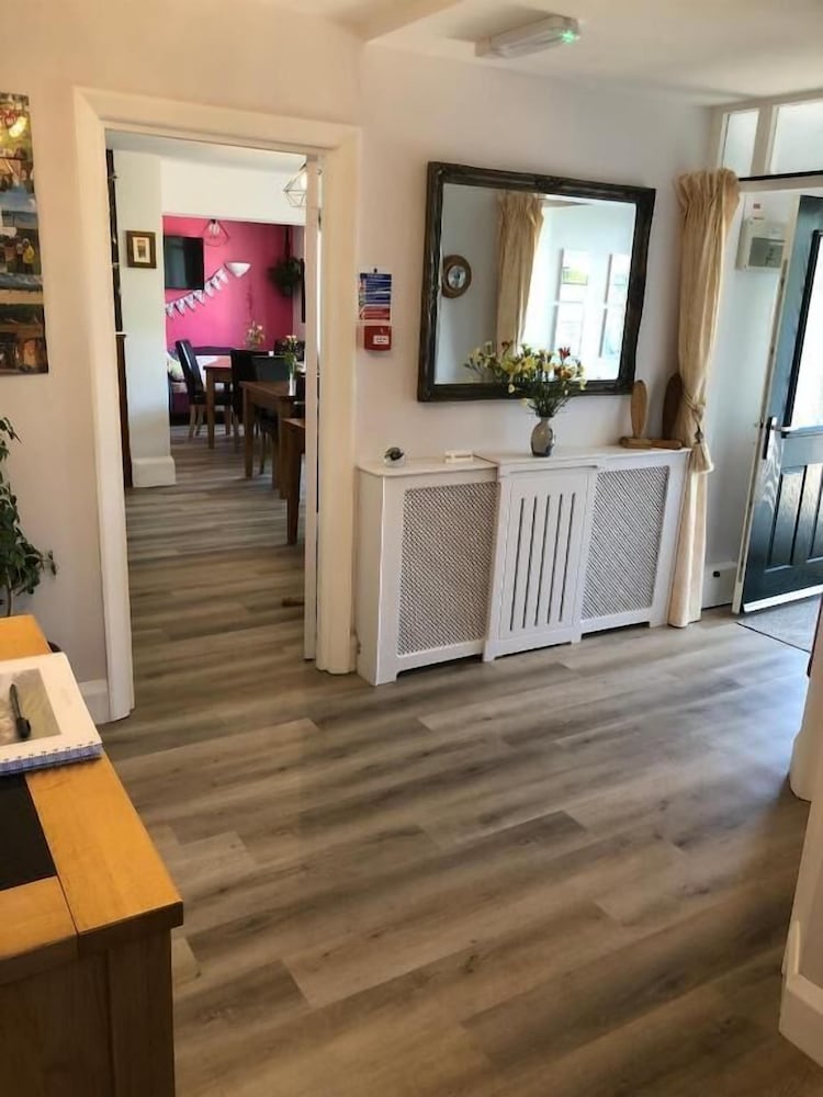 High Ways House 29/44