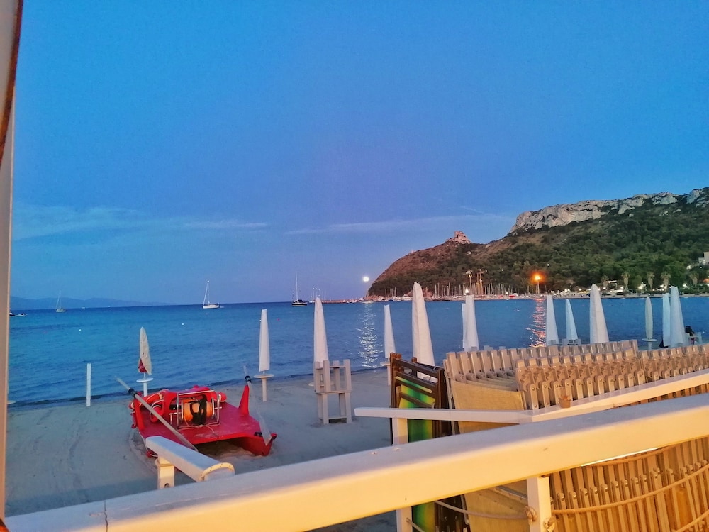 Villa Beach City 6/60