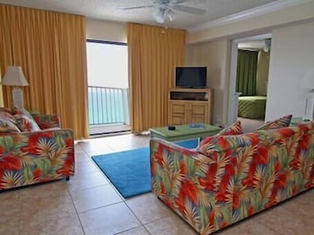 Landmark Holiday Beach Resort 30/34