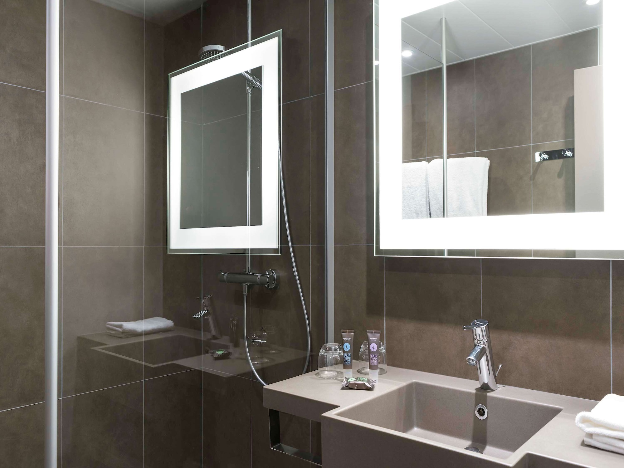 غرفة تنفيذية بسرير كوين مع أريكة، NOVOTEL CHATEAU DE VERSAILLES 6/6