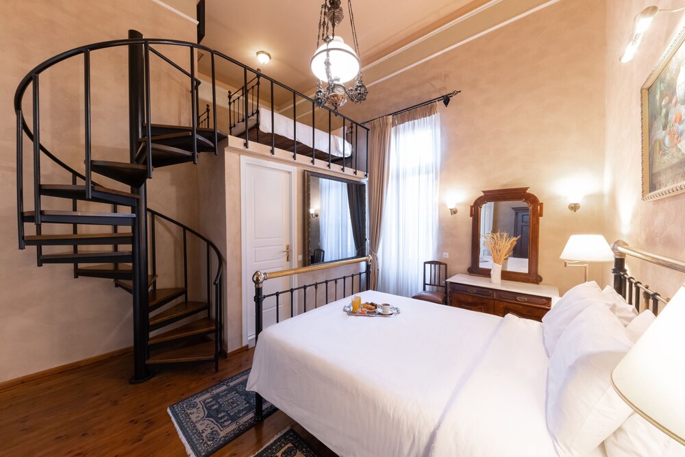 Nafsimedon Hotel 19/48