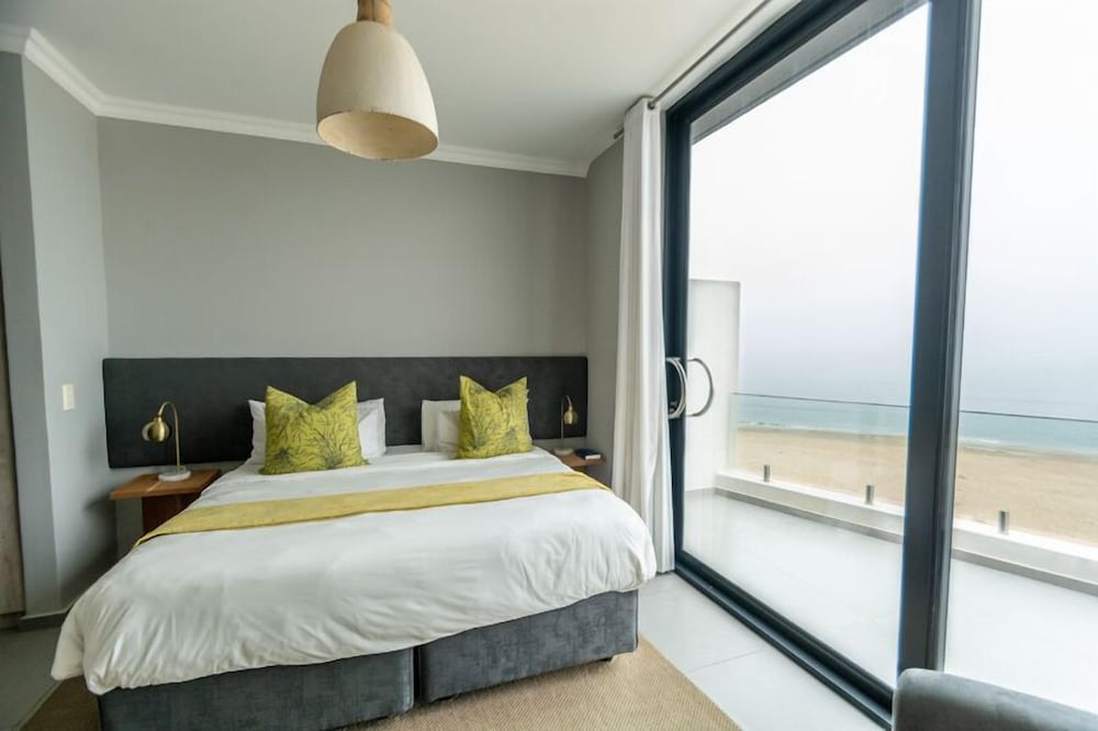 EXCLUSIVE, PENTHOUSE
