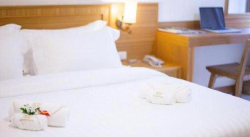 Muanmanee Boutique Hotel 77/81
