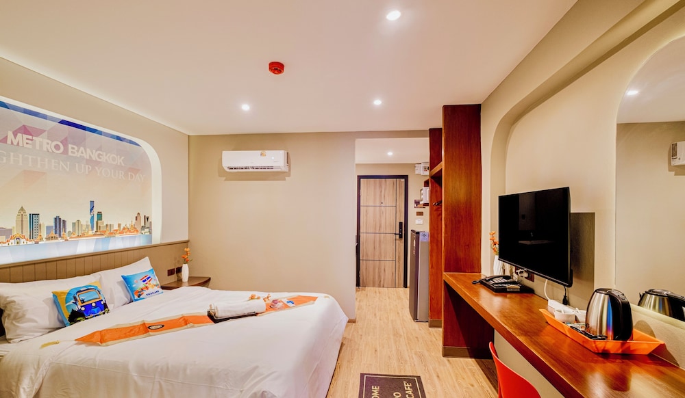 Metro Hotel Phahonyothin 35 20/50