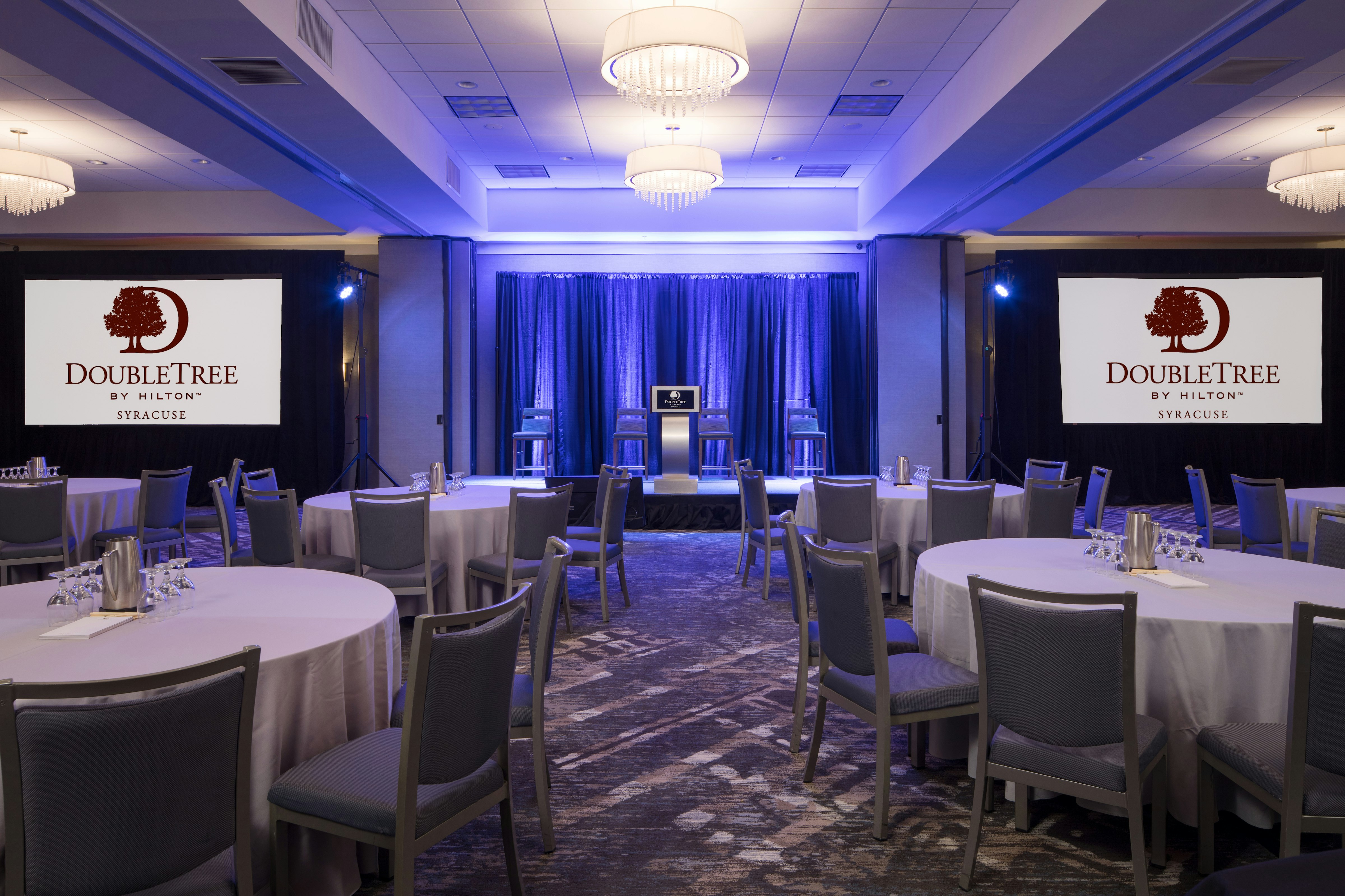 Doubletree By Hilton Hotel Syracuse 36/44