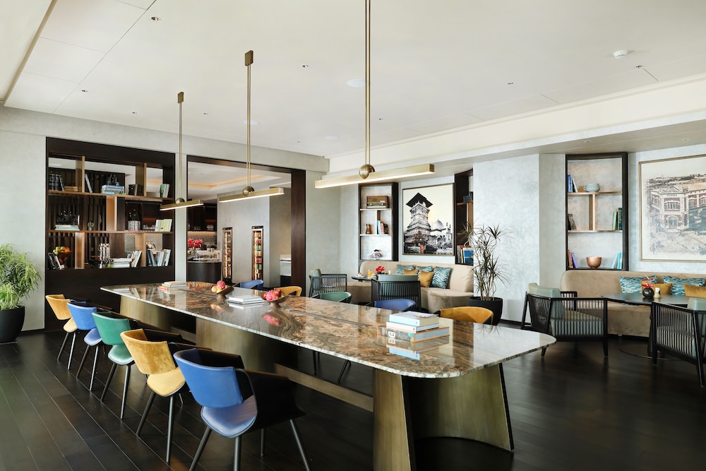Padma Hotel Semarang 20/39