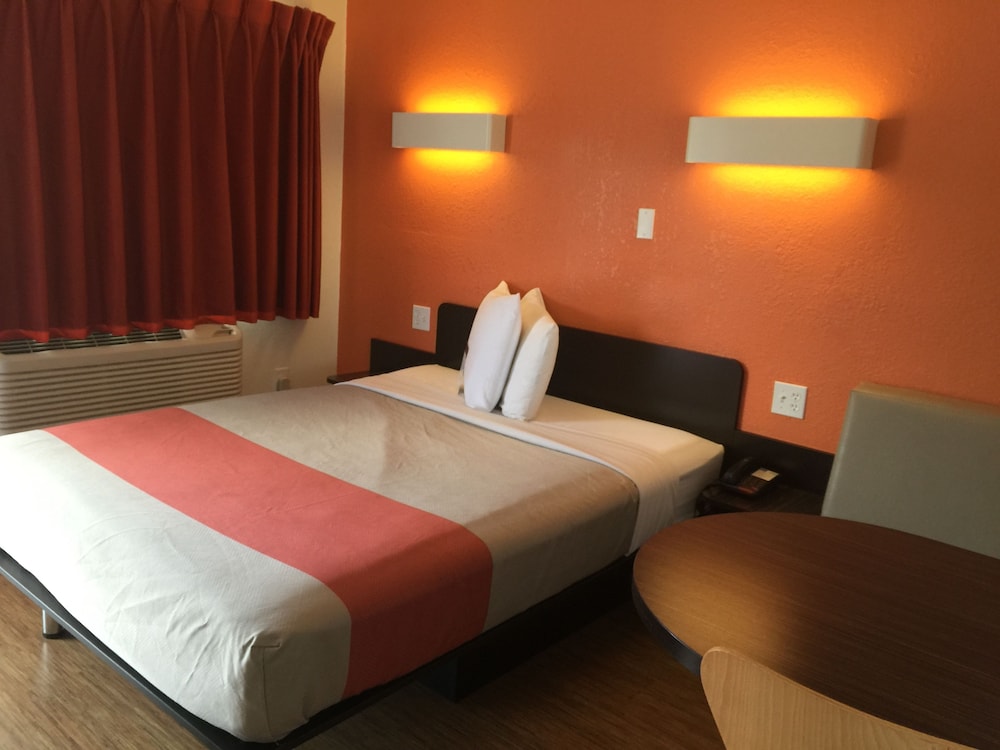 Motel6 Ardmore, OK 17/54